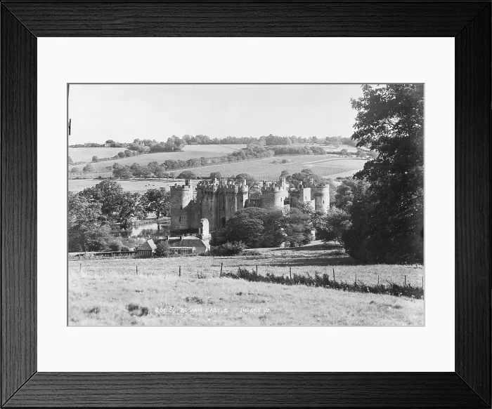Framed Print : Bodiam Castle Framed Print : Bodiam Castle