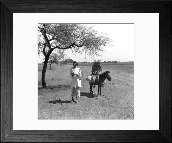 Framed Print : Scene on a road in Pakistan Framed Print : Scene on a road in Pakistan