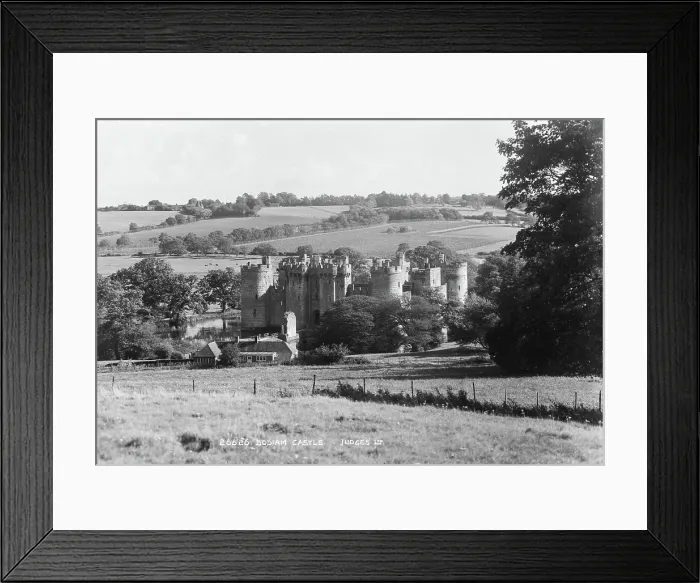 Framed Print : Bodiam Castle Framed Print : Bodiam Castle
