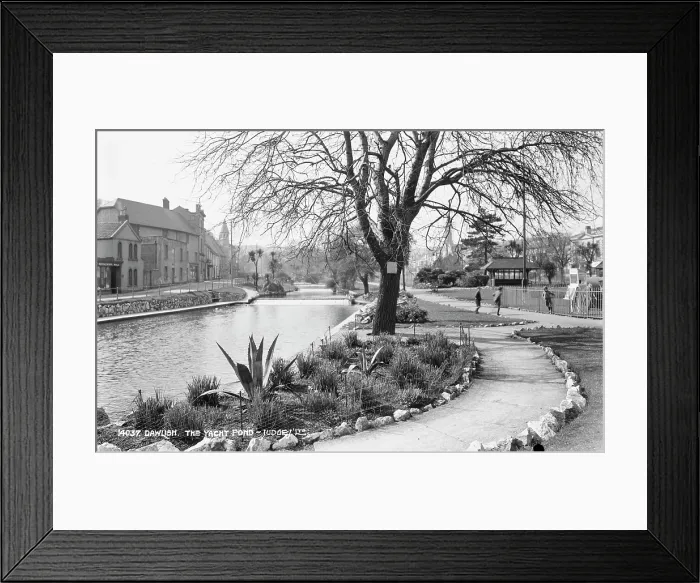 Framed Print : The Yacht Pond in Dawlish Framed Print : The Yacht Pond in Dawlish