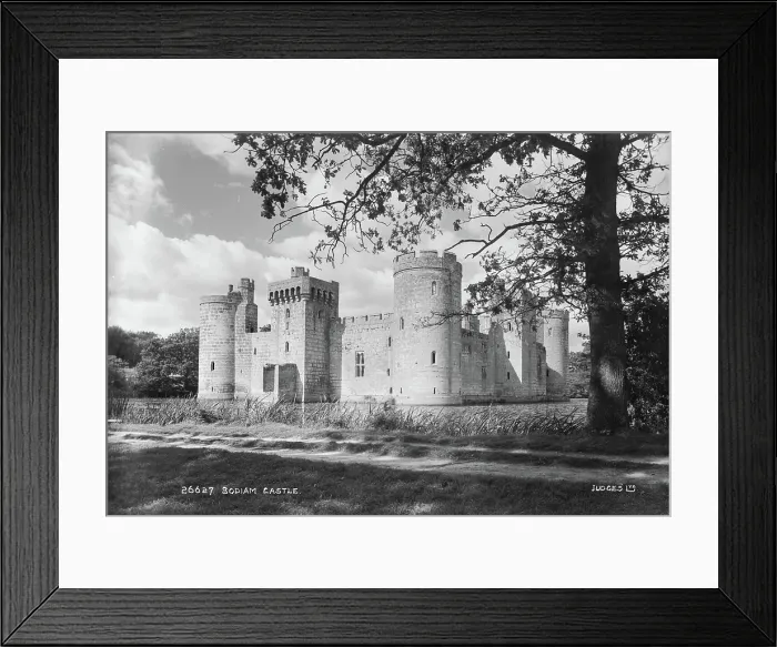 Framed Print : Bodiam Castle Framed Print : Bodiam Castle
