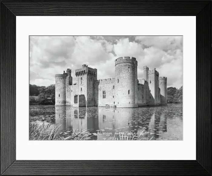 Framed Print : Bodiam Castle Framed Print : Bodiam Castle