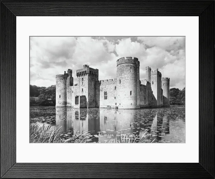 Framed Print : Bodiam Castle Framed Print : Bodiam Castle