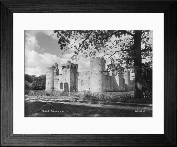 Framed Print : Bodiam Castle Framed Print : Bodiam Castle