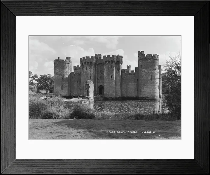 Framed Print : Bodiam Castle Framed Print : Bodiam Castle