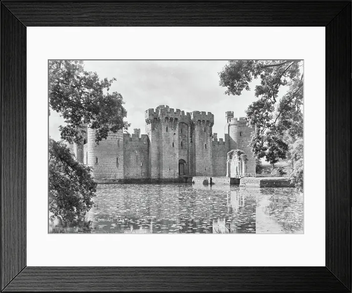 Framed Print : Bodiam Castle Framed Print : Bodiam Castle