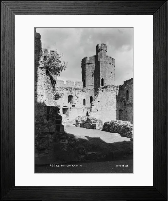 Framed Print : Bodiam Castle Framed Print : Bodiam Castle