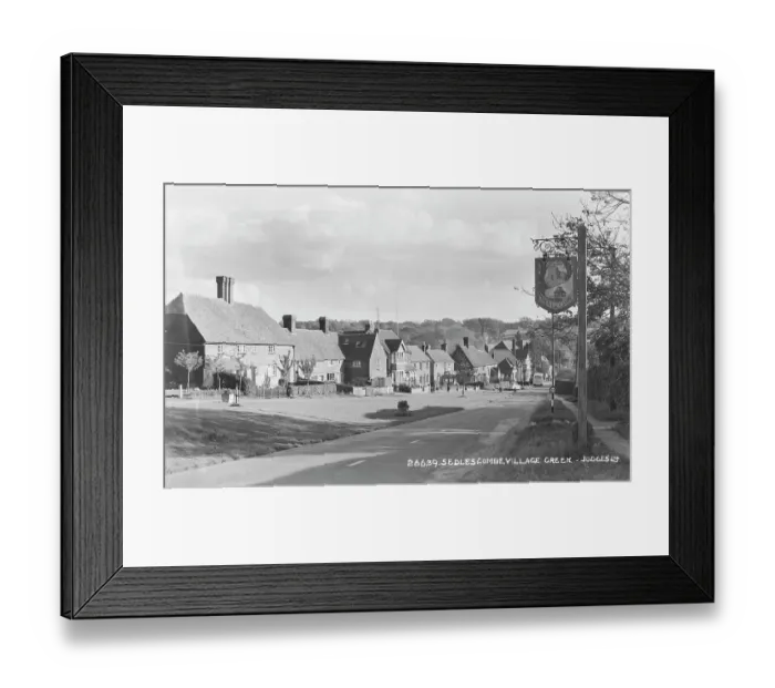 Framed Print : Village Green in Sedlescombe Framed Print : Village Green in Sedlescombe