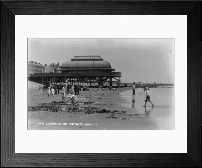 Framed Print : A Day at the Beach in Burnham-on-Sea Framed Print : A Day at the Beach in Burnham-on-Sea