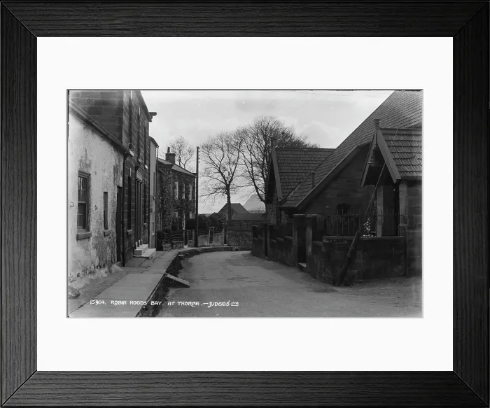 Framed Print : A Quiet Street in Robin Hood's Bay Framed Print : A Quiet Street in Robin Hood's Bay