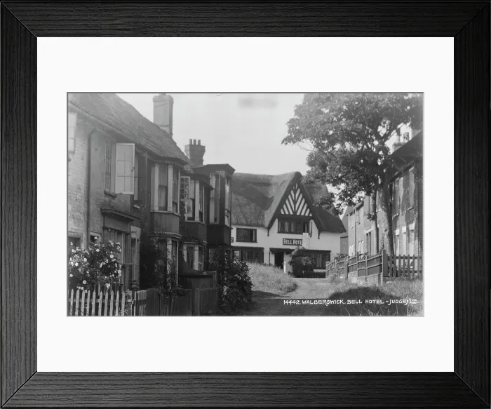 Framed Print : The Bell Hotel in Walberswick Framed Print : The Bell Hotel in Walberswick