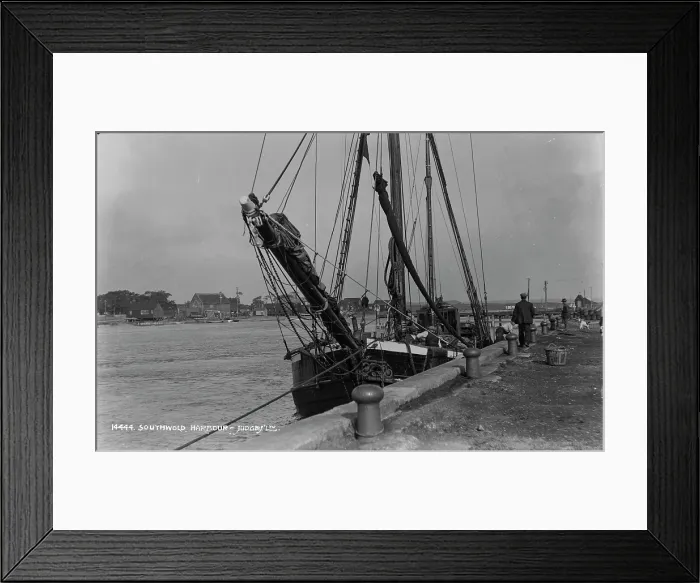 Framed Print : Southwold Harbour Framed Print : Southwold Harbour