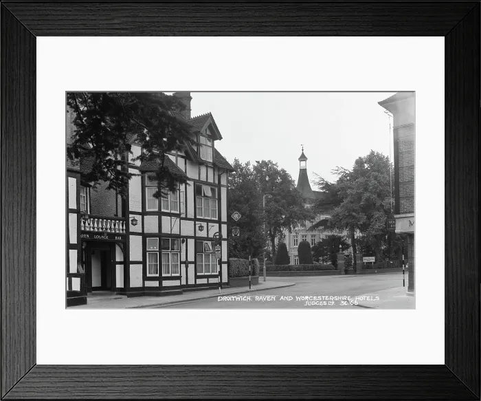 Framed Print : Droitwich Hotels Framed Print : Droitwich Hotels