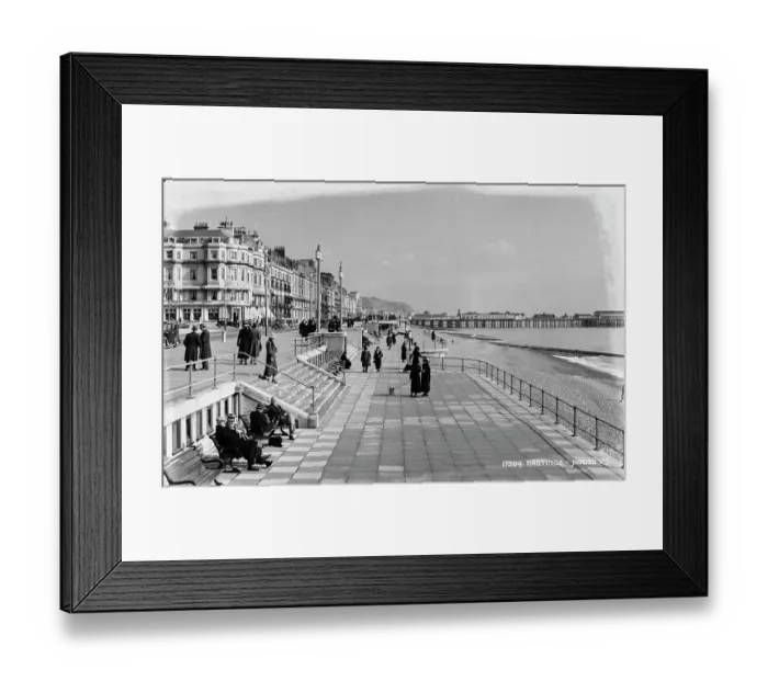 Framed Print : Hastings Promenade in the Early 20th Century Framed Print : Hastings Promenade in the Early 20th Century