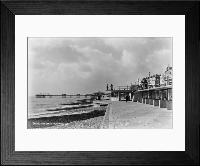 Framed Print : Hastings Seafront Framed Print : Hastings Seafront
