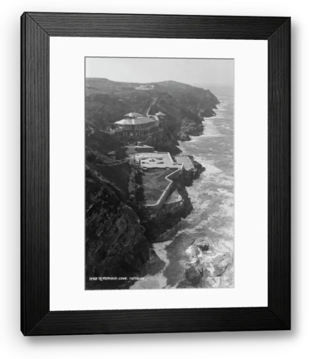 Framed Print : Lewinnick Cove, Newquay Framed Print : Lewinnick Cove, Newquay