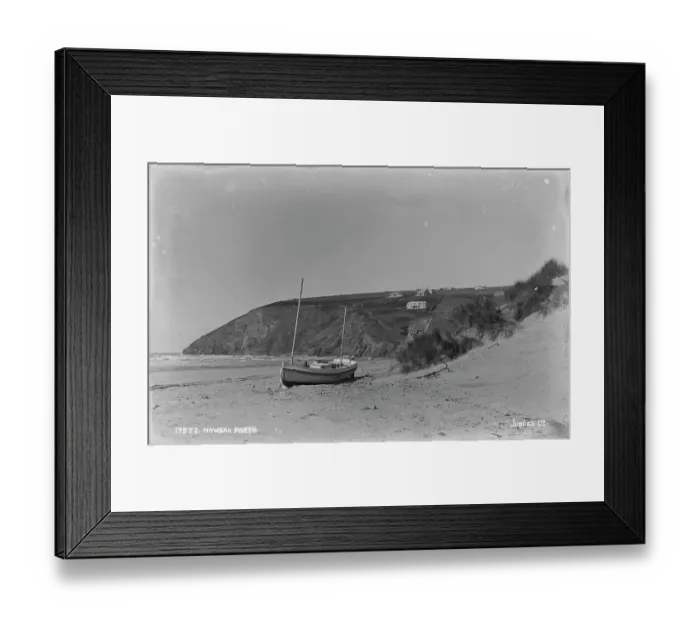 Framed Print : Mawgan Porth Beach Framed Print : Mawgan Porth Beach