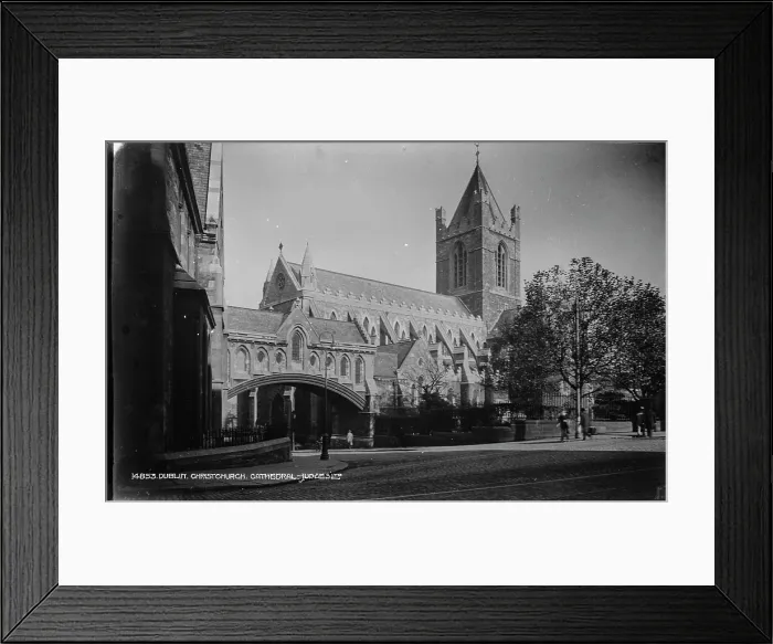 Framed Print : Christchurch Cathedral in Dublin Framed Print : Christchurch Cathedral in Dublin