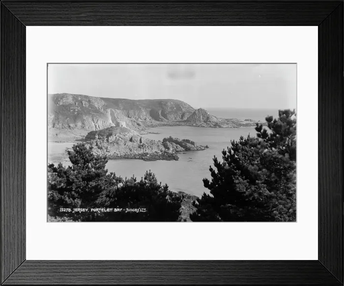 Framed Print : Portlet Bay, Jersey Framed Print : Portlet Bay, Jersey