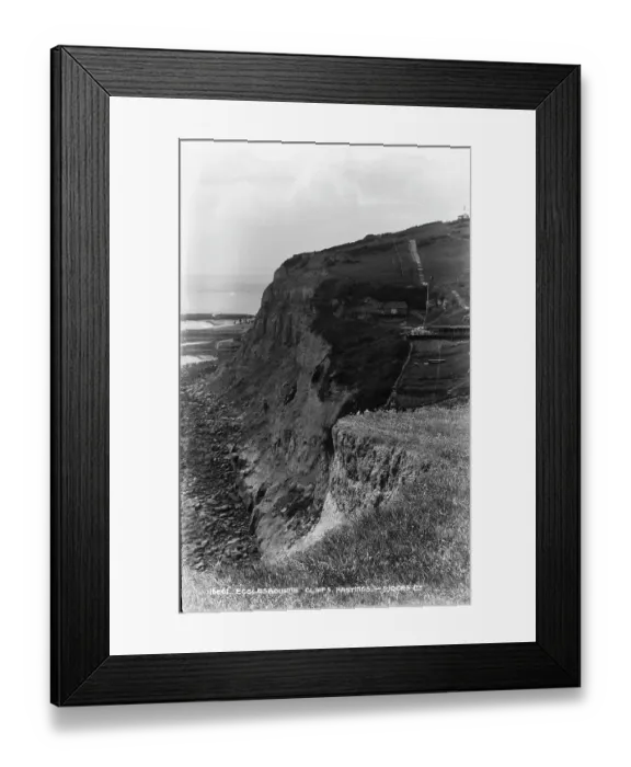 Framed Print : Ecclesbourne Cliffs, Hastings Framed Print : Ecclesbourne Cliffs, Hastings