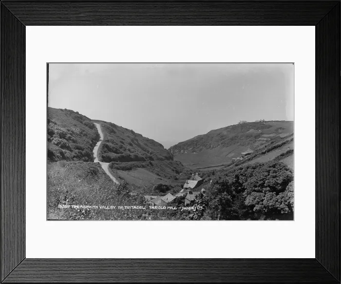 Framed Print : Trebarwith Valley, Near Tintagel Framed Print : Trebarwith Valley, Near Tintagel