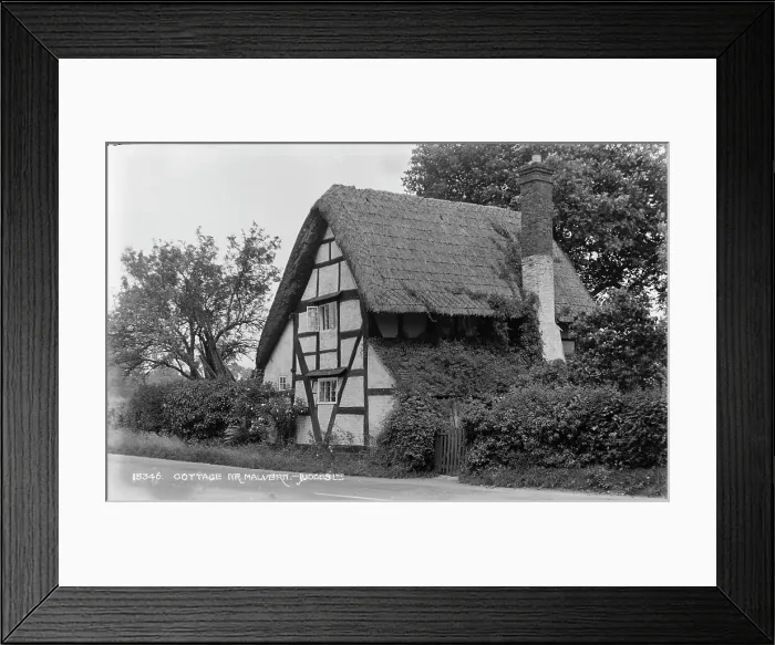 Framed Print : Charming Thatched Cottage Framed Print : Charming Thatched Cottage