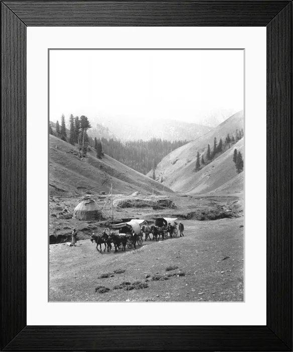 Framed Print : Mountain scene with travellers, Kashgar, western China Framed Print : Mountain scene with travellers, Kashgar, western China