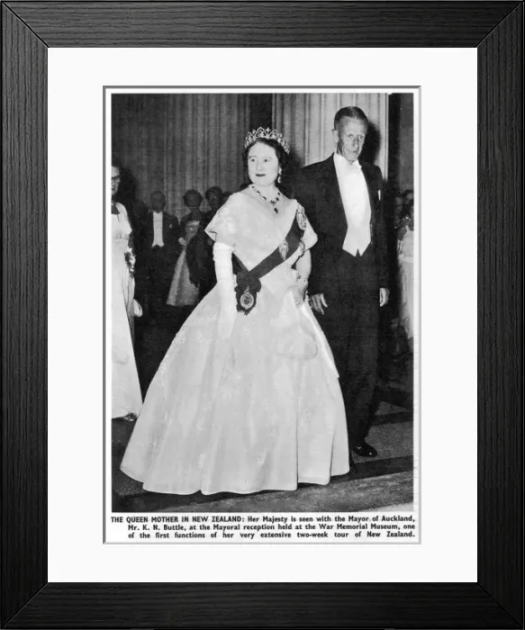 Framed Print : Queen Mother  /  New Zealand