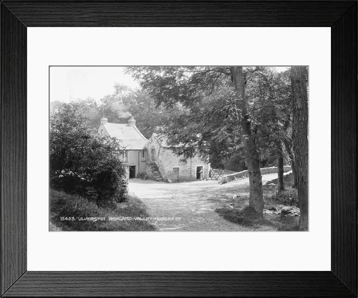 Framed Print : Scenic View of Newland Valley Framed Print : Scenic View of Newland Valley