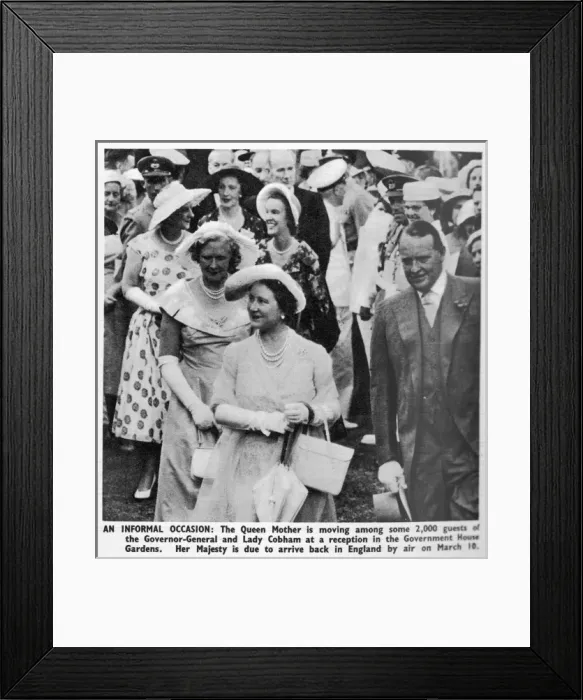 Framed Print : Queen Mother / New Zealand Framed Print : Queen Mother / New Zealand
