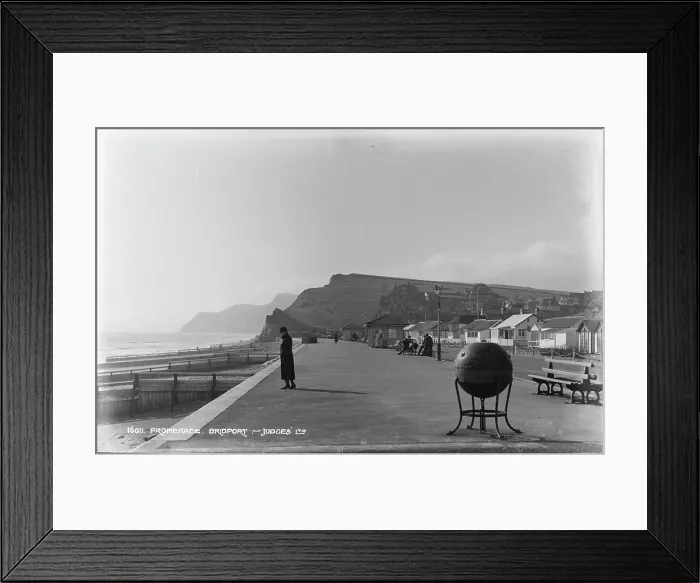 Framed Print : Promenade at Bridport Framed Print : Promenade at Bridport