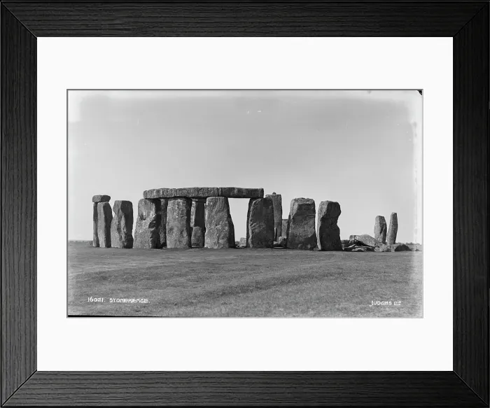 Framed Print : Stonehenge Framed Print : Stonehenge