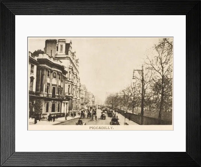 Framed Print : Piccadilly 1900 Framed Print : Piccadilly 1900