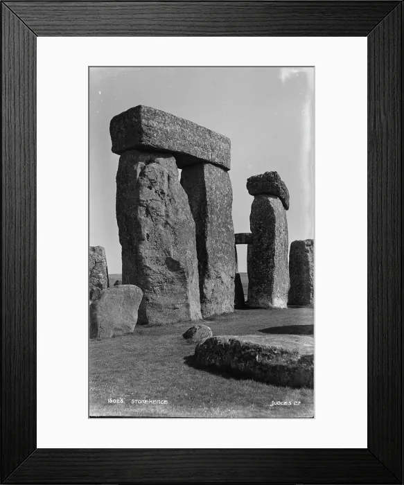 Framed Print : Stonehenge Framed Print : Stonehenge