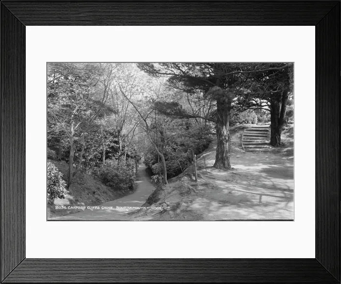 Framed Print : Canford Cliffs Chine Framed Print : Canford Cliffs Chine