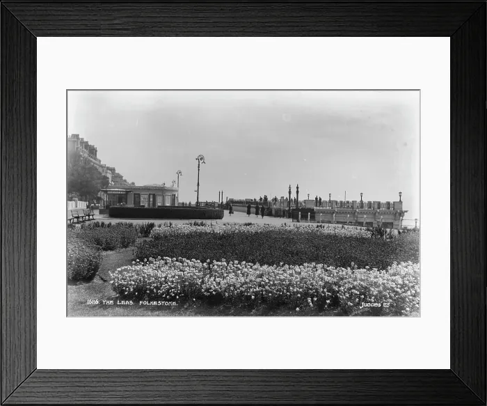 Framed Print : The Leas, Folkestone Framed Print : The Leas, Folkestone