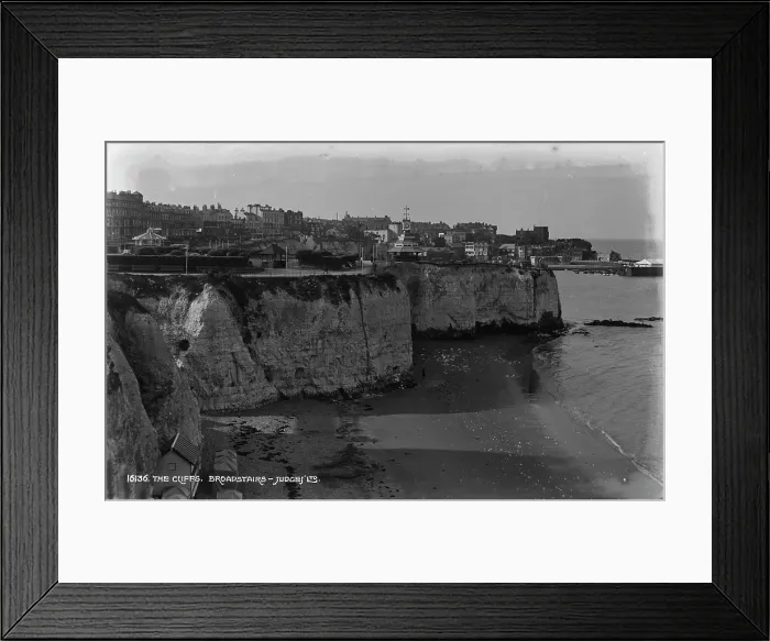 Framed Print : The Cliffs of Broadstairs