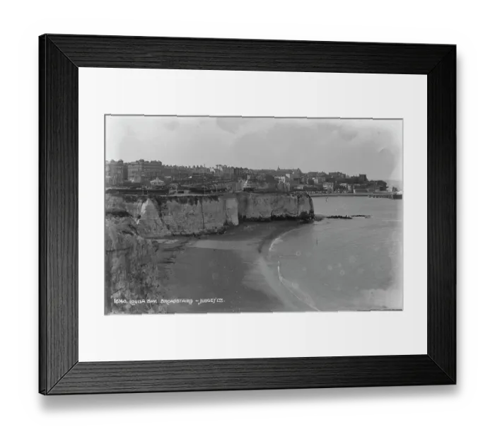 Framed Print : Louisa Bay, Broadstairs Framed Print : Louisa Bay, Broadstairs