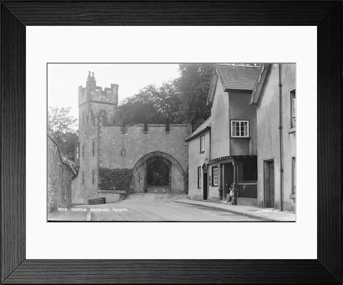 Framed Print : Castle Gateway, Ruthin Framed Print : Castle Gateway, Ruthin