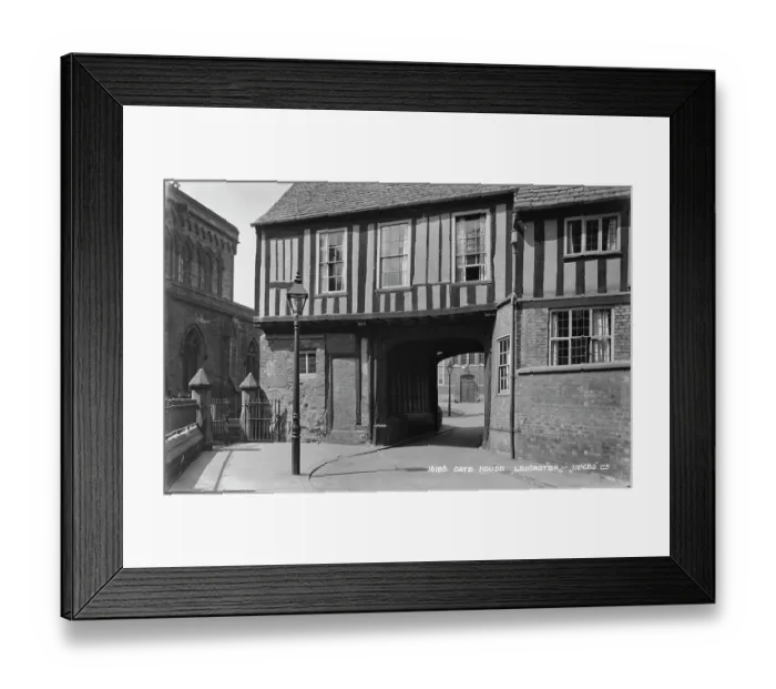 Framed Print : Gate House in Leicester Framed Print : Gate House in Leicester