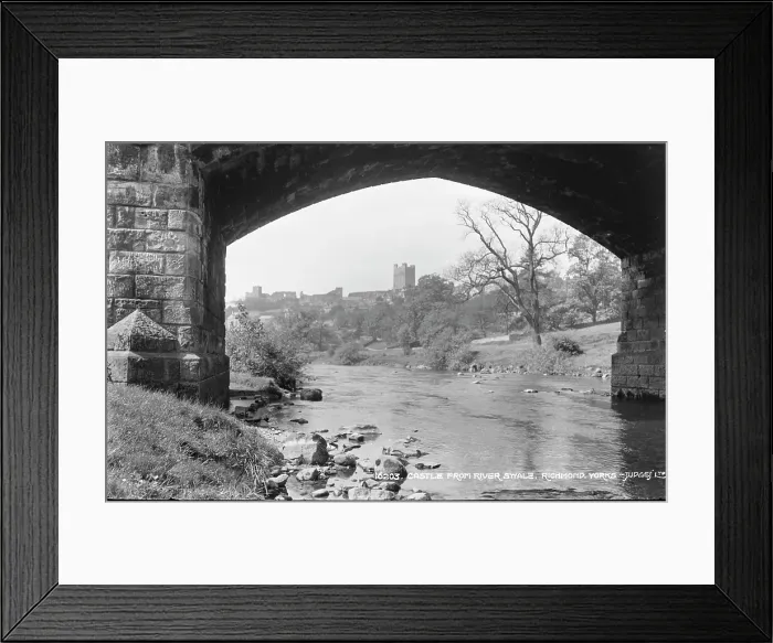 Framed Print : Castle from River Swale Framed Print : Castle from River Swale