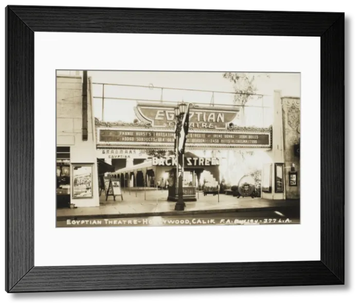 Framed Print : Graumans Egyptian Theatre, Hollywood, California Framed Print : Graumans Egyptian Theatre, Hollywood, California