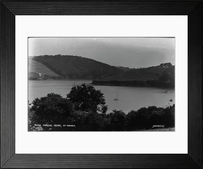 Framed Print : Percuil River, St Mawes Framed Print : Percuil River, St Mawes