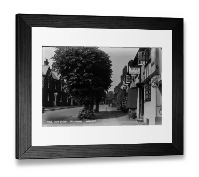 Framed Print : High Street in Haslemere Framed Print : High Street in Haslemere