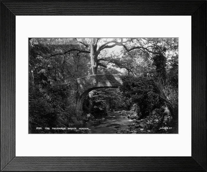 Framed Print : The Packhorse Bridge, Horker Framed Print : The Packhorse Bridge, Horker