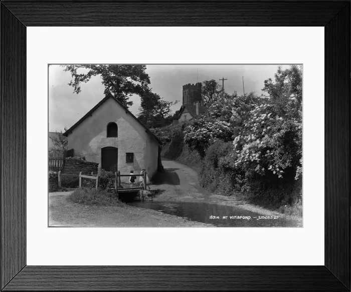 Framed Print : At Winsford Framed Print : At Winsford