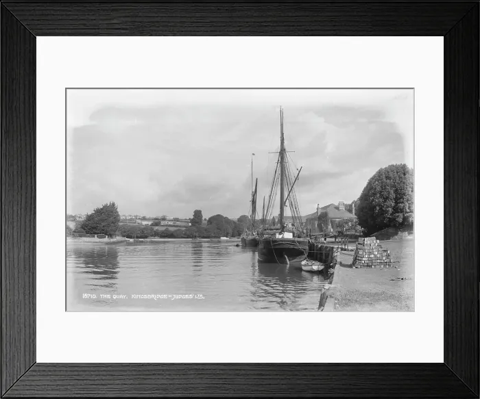 Framed Print : The Quay at Kingsbridge Framed Print : The Quay at Kingsbridge