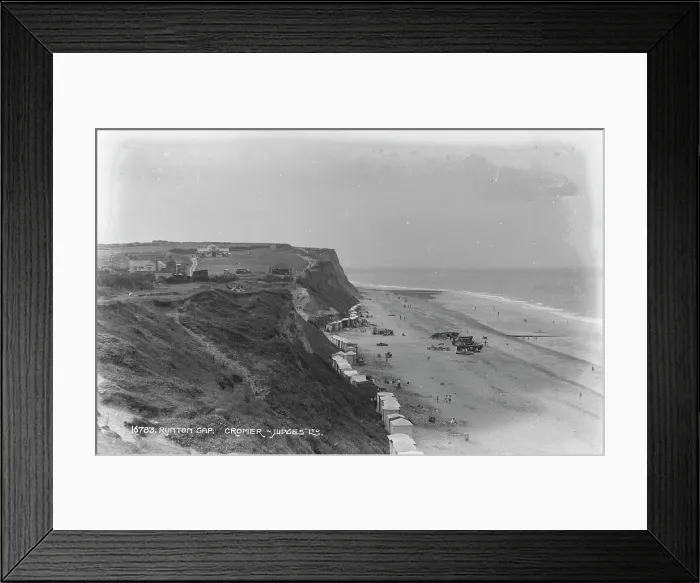 Framed Print : Runton Gap, Cromer Framed Print : Runton Gap, Cromer