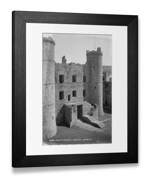 Framed Print : Castle Gateway, Harlech Framed Print : Castle Gateway, Harlech