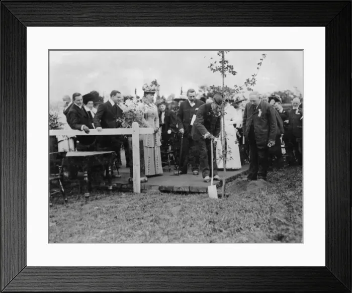 Framed Print : Prince of Wales (George V) at Shepton Mallet Framed Print : Prince of Wales (George V) at Shepton Mallet